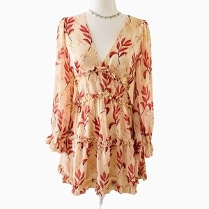 Lush - Floral Feminine Casual Dress